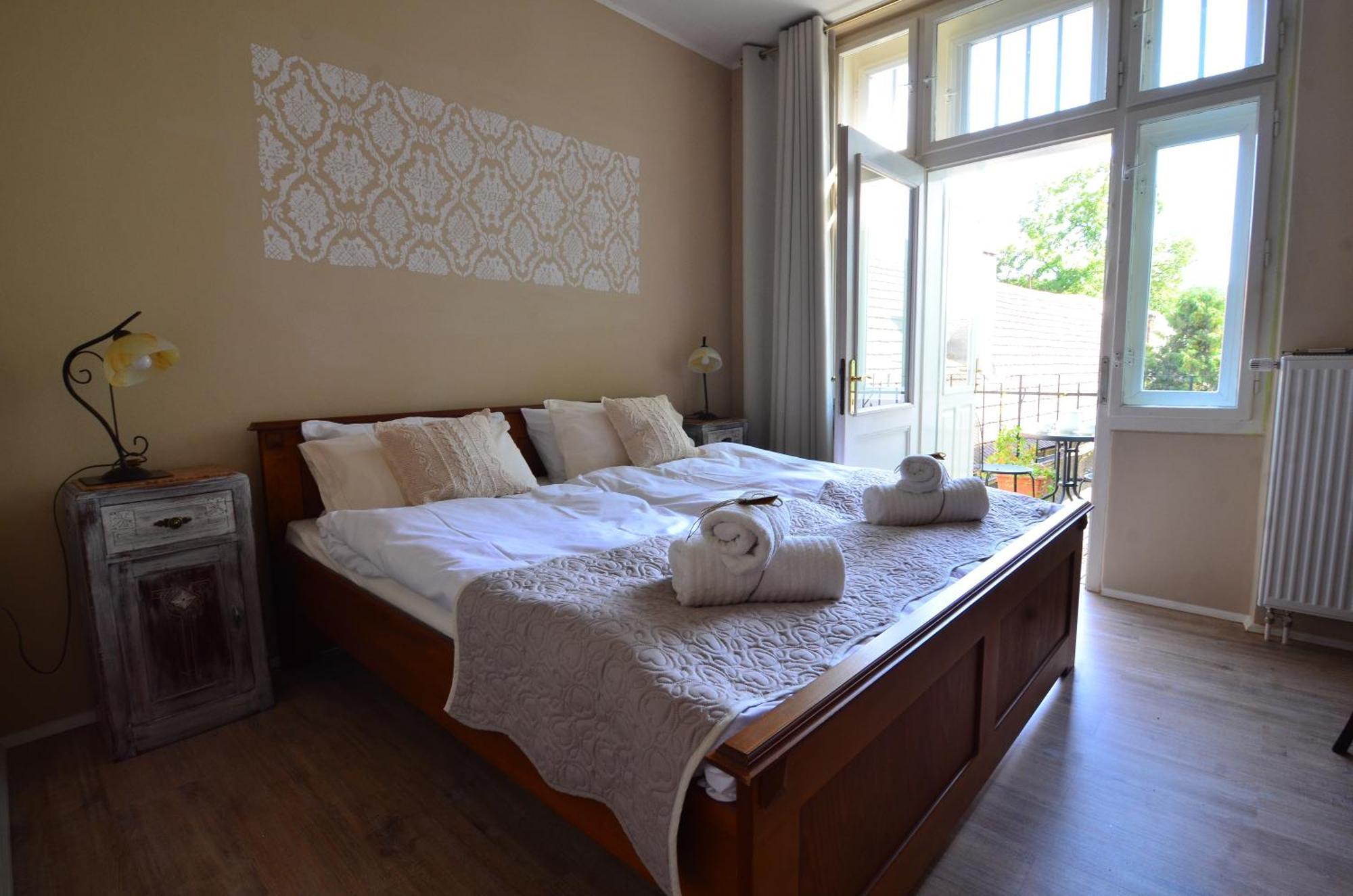 Baronka Bed & Breakfast & Bistrot Betliar エクステリア 写真