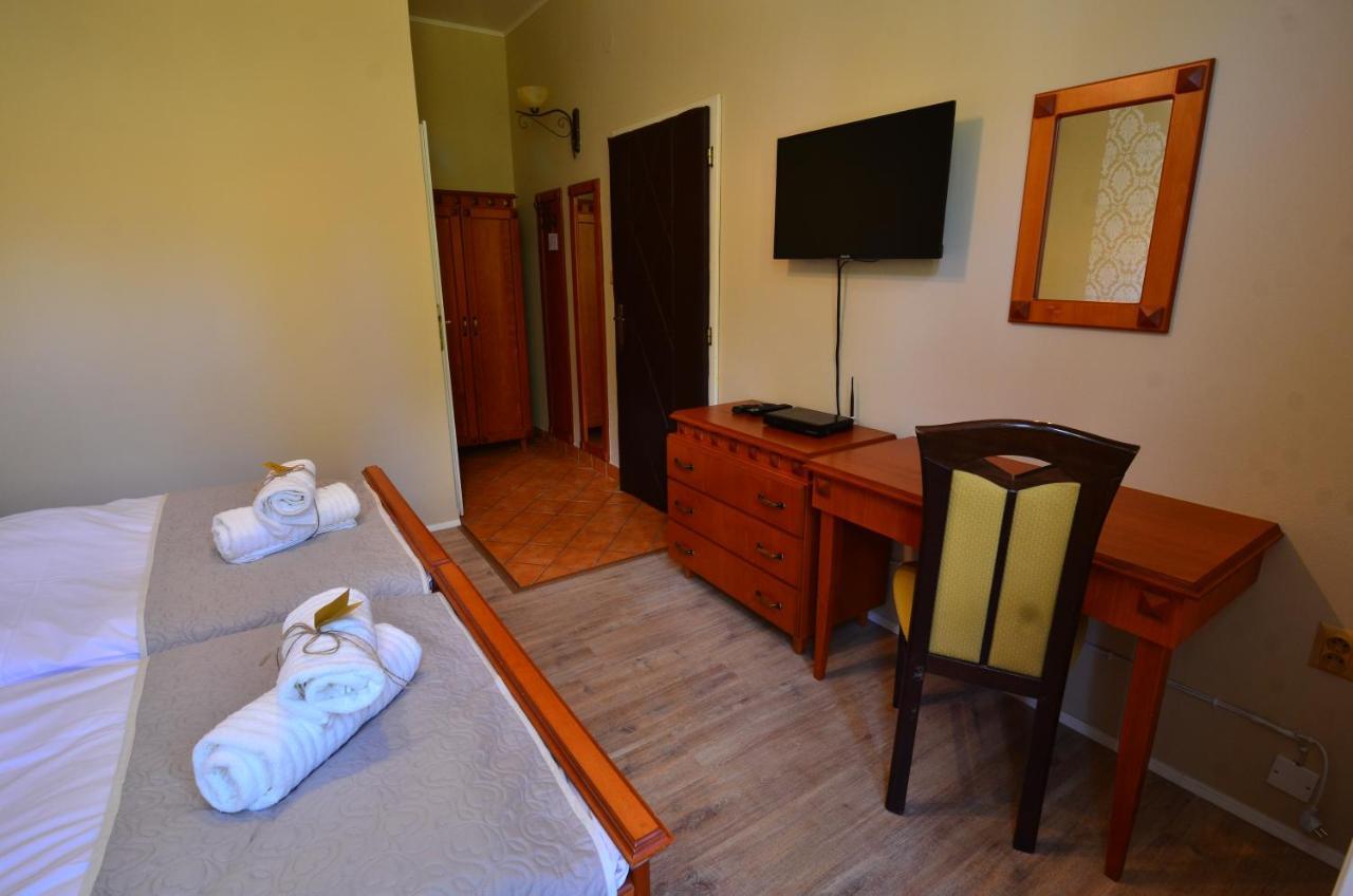 Baronka Bed & Breakfast & Bistrot Betliar エクステリア 写真